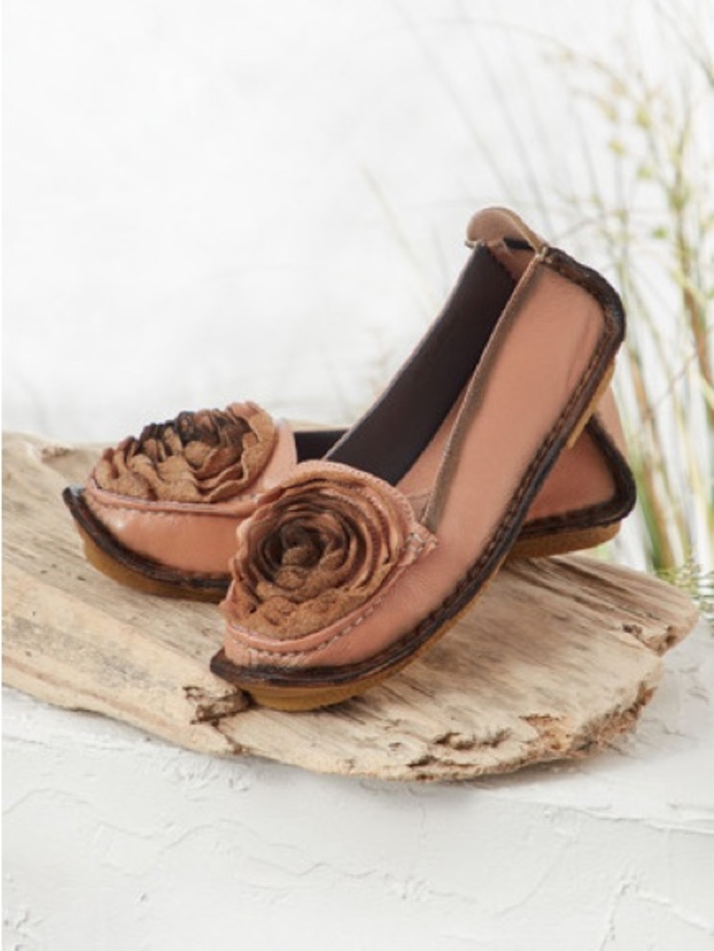 L’Artiste by Spring Step Dezi Leather Floral Ballet Flats Pink 8.5 / 9 Euro 40